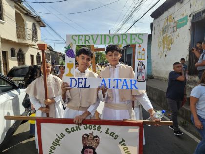 Vl encuentro diocesano de monaguillos en Santiago de María Usulután